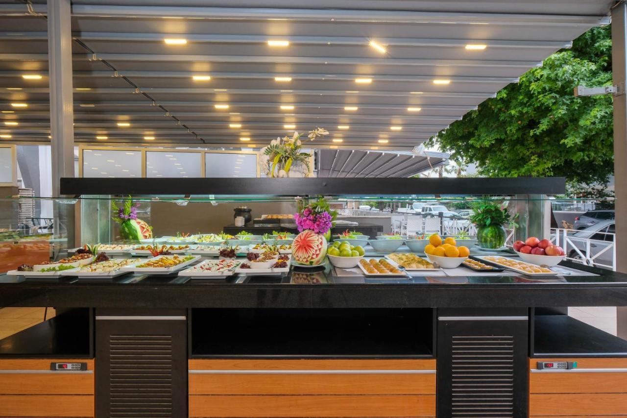 Hotel Club Selen İçmeler Esterno foto