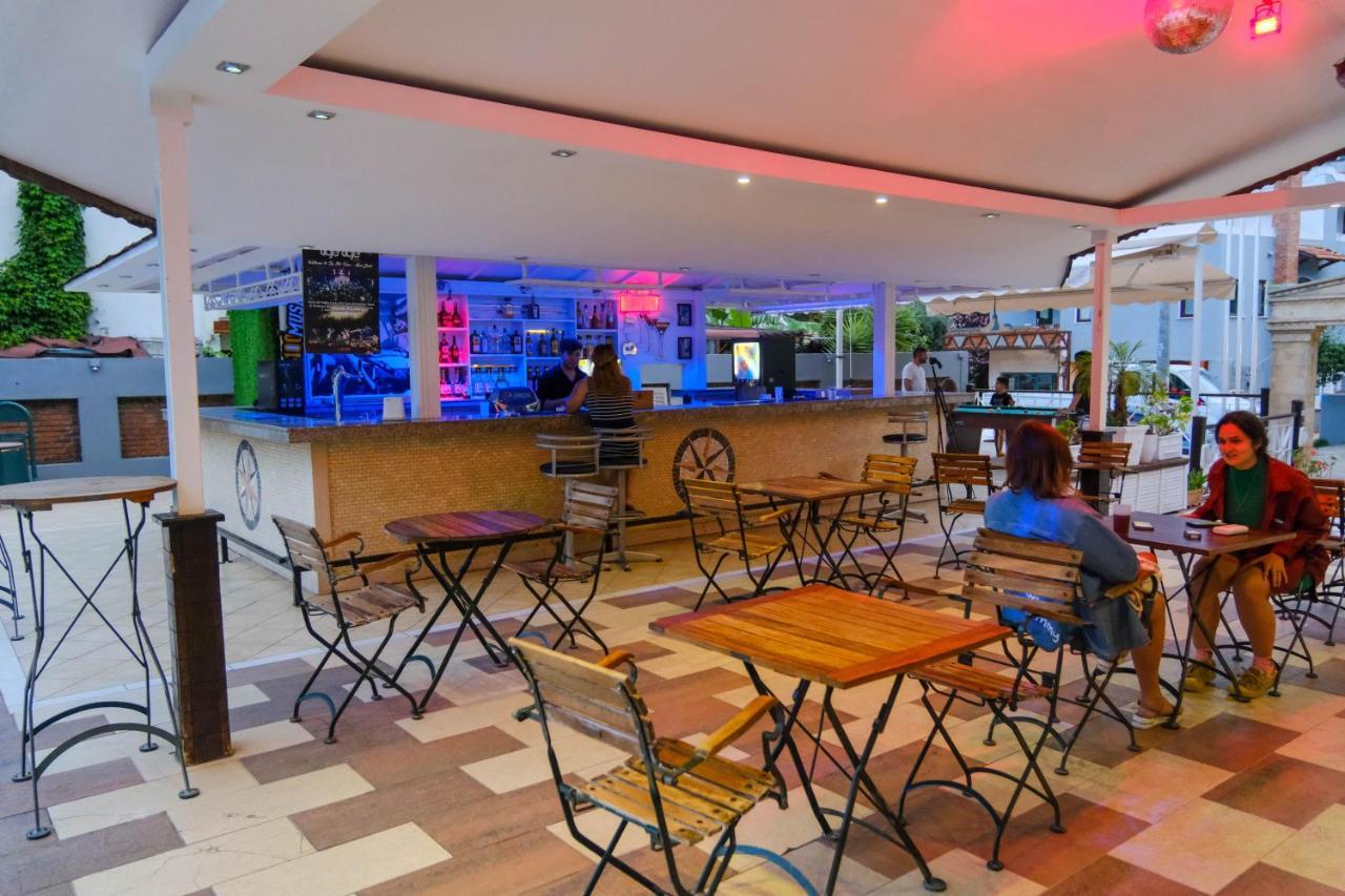 Hotel Club Selen İçmeler Esterno foto