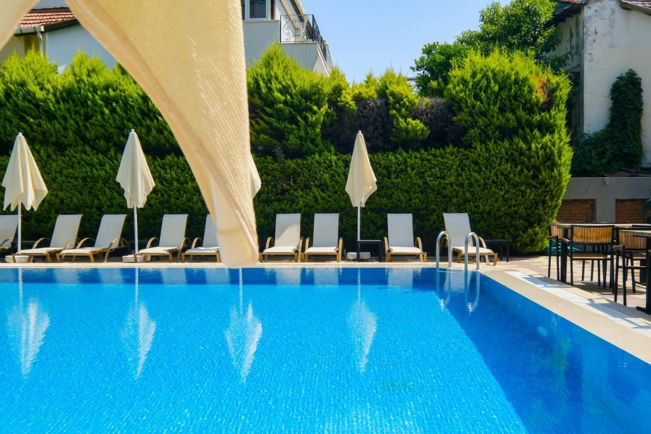 Hotel Club Selen İçmeler Esterno foto