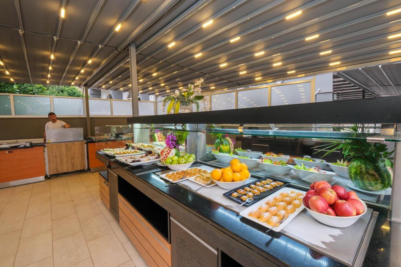 Hotel Club Selen İçmeler Esterno foto