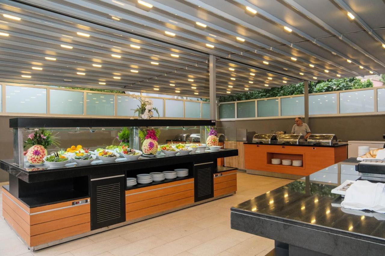 Hotel Club Selen İçmeler Esterno foto
